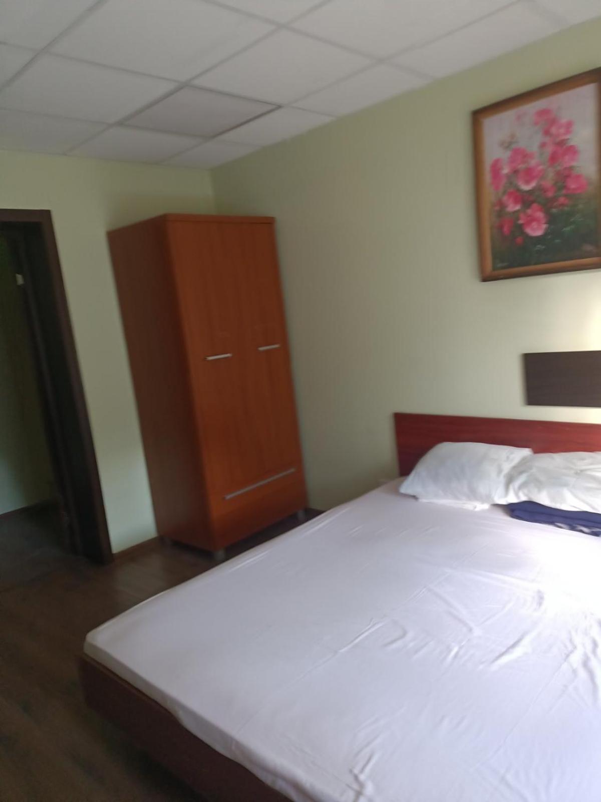 Hostel Krone Gok Zatishok Kijów Zewnętrze zdjęcie