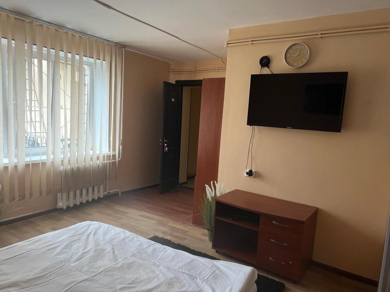 Hostel Krone Gok Zatishok Kijów Zewnętrze zdjęcie
